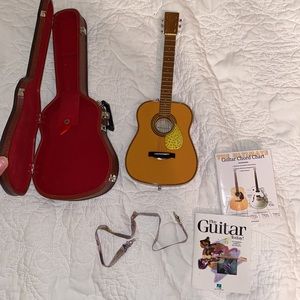 AG doll guitar